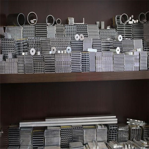 Aluminum flat tube